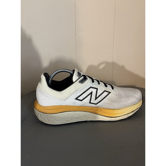 New Balance Fresh Foam X 860 V14 M Size 9.5 White Orange Running Shoes Sneakers - Picture 5 of 8
